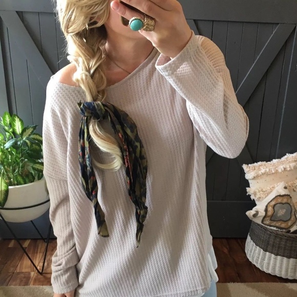 Sweaters - LAST ONE!  2X Lace Up Back Grey Thermal Sweater